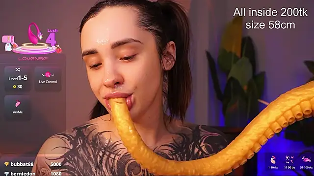 Chat +18 de EvaCanton ao vivo