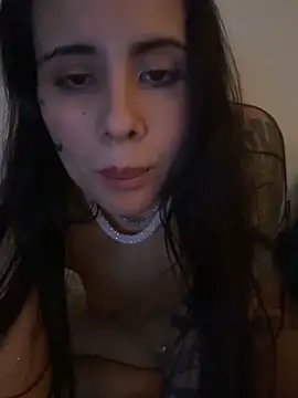 itstherealmina Chat XXX in diretta