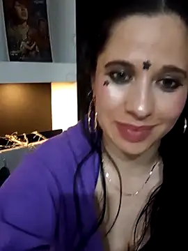 Chat XXX en directo de sirena_dorada29