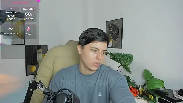 عرض كام Thom_Ohtani