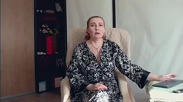 FreeMyFire: вебкам-шоу