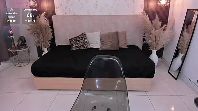 SusyAmis' Webcam Show