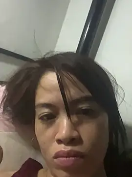 pinay4uwithagoodheart 即時 XXX 聊天