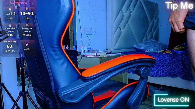 Chatroom XXX en direct de Rich_boy01