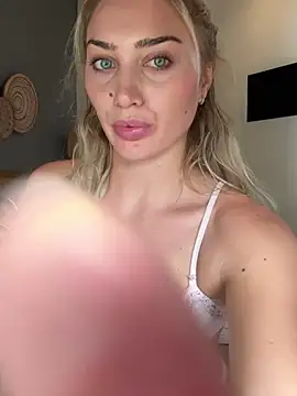 auriangel 即時 XXX 聊天