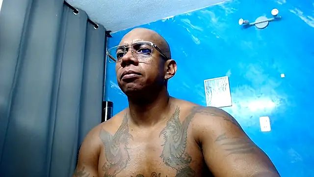 Tom_miler ওয়েবক্যাম শো