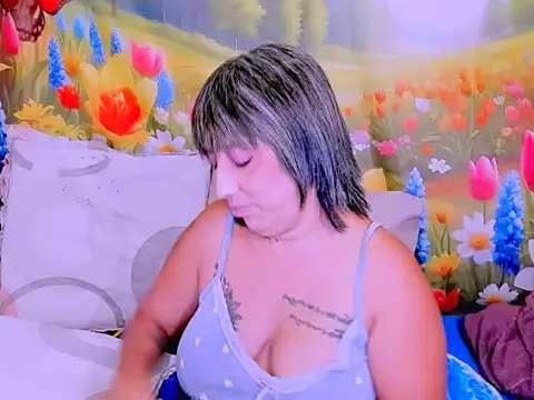 indianroxy Live XXX-chat