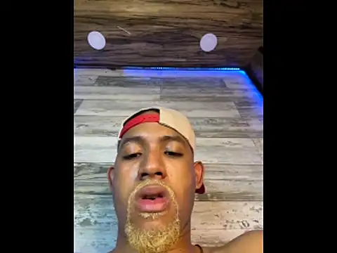 Czat XXX na żywo – B_Wild