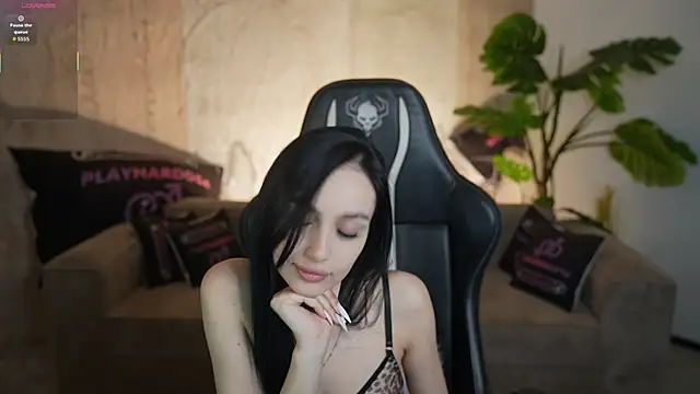 Mila_Rose054: онлайн-секс-чат