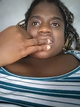 YourLiaa_ Webcam Show