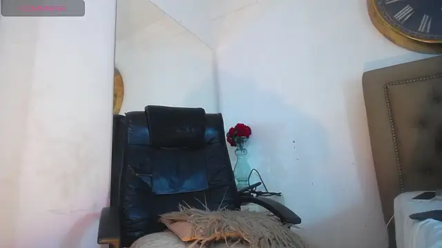 Adara_Ferrara Live XXX-chat