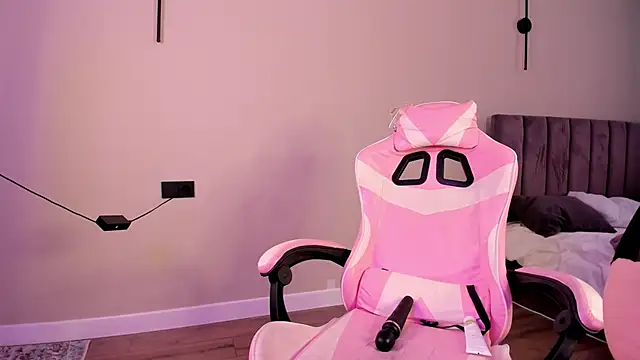 Онлайн чат XXX Aiko_mainee