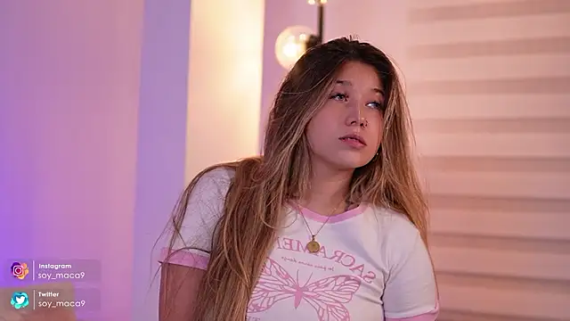 Živý XXX chat lilith_gray9