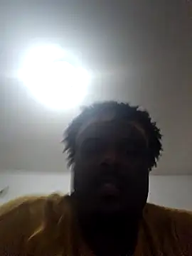 Chat XXX en directo de BigBossaNova69