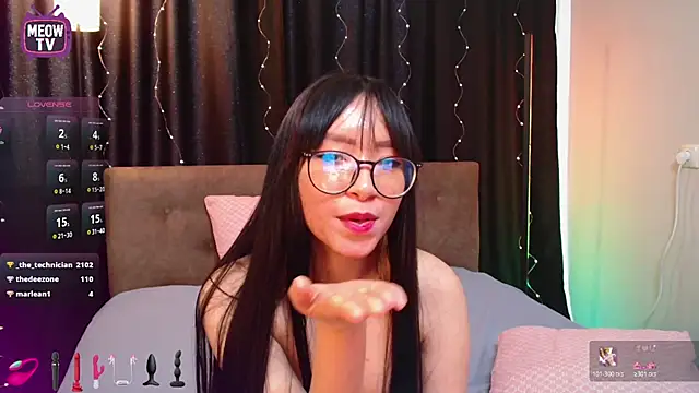 miyakimi0101's Live XXX Chat