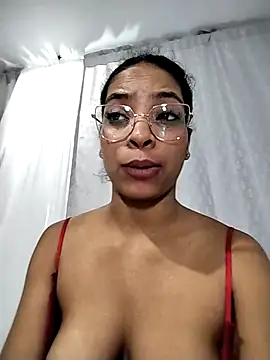 دردشة KATALINA_SANTANA_ الجنسية المباشرة