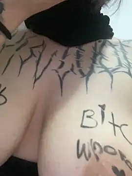 Živý XXX chat LeagInk