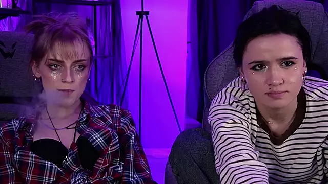 KiraMontoya 即時 XXX 聊  天