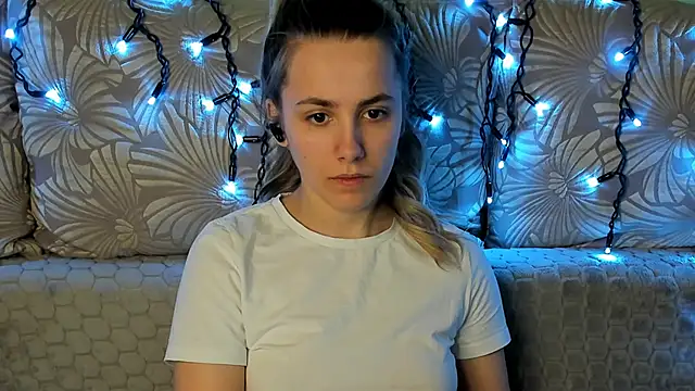 MaggieCake's Live XXX Chat