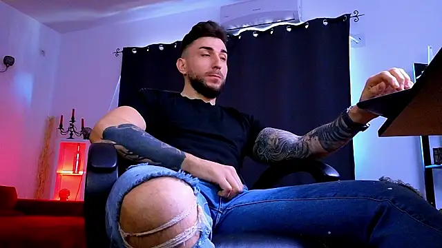 MightyAaron66: απευθείας συνομιλία ΧΧΧ