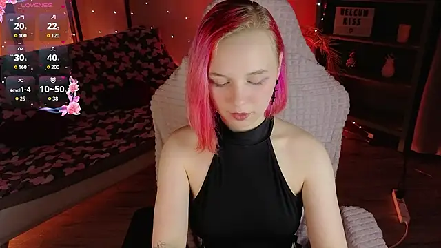 NaomiYorun Webbikameraesitys