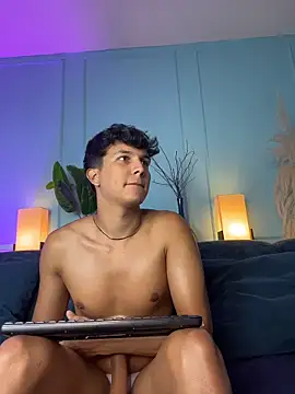 Leo_Savage_ Adlı Modelin Web Kamerası Şovu