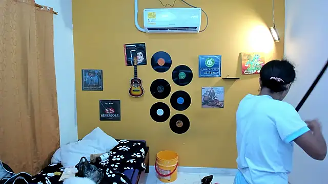 lilithevil32 Adlı Modelin Canlı XXX Sohbeti