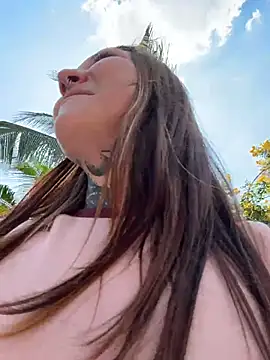 FionaMurr Adlı Modelin Canlı XXX Sohbeti