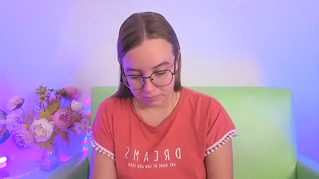 Sofia_Bushe Chat XXX live