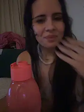 itstherealmina – Naživo XXX chat