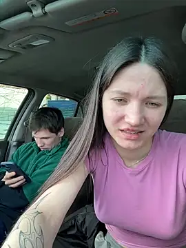 horny_milkis 即時 XXX 聊天