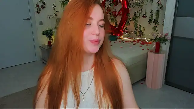 AirySilhouette: вебкам-шоу