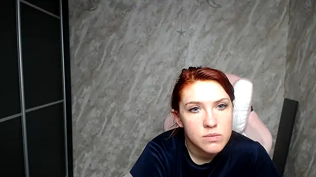 Chatroom XXX en direct de Reginasmilee