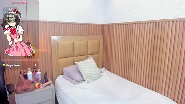 LOLAMAXI's Live XXX Chat