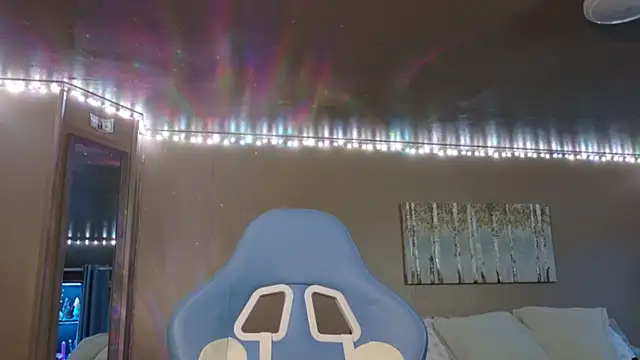 mavismable's Live XXX Chat