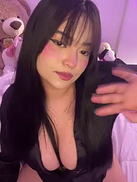 Mericute_ লাইভ XXX চ্যাট