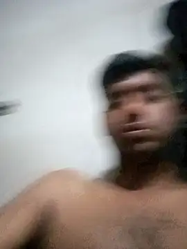 rocky_king021 在線直播表演