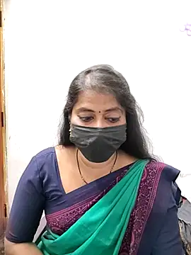 Chat +18 de tamil_Sigappu_Roja ao vivo