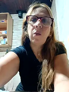 cari75 即時 XXX 聊天