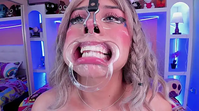 miss___megan Chat XXX in diretta