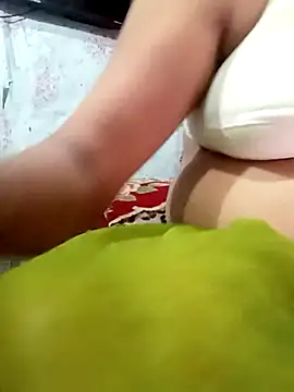 Annubhabhi143 Webcam show