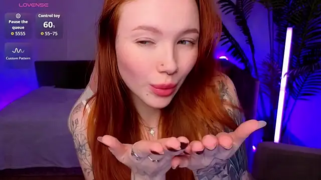 แชท XXX สดของ Maya_Light