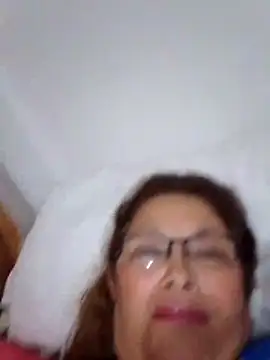 Chat +18 de Cessi50 ao vivo