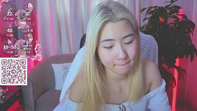 แชท XXX สดของ YunnaLuv