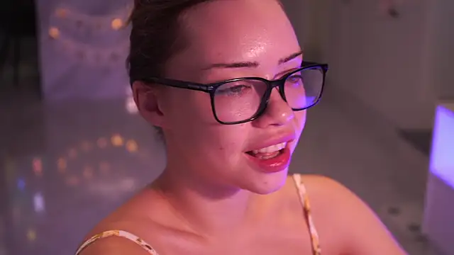 Chat +18 de VixenMia ao vivo