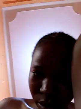 Онлайн чат XXX DaisyHarperr