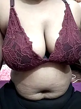 Umma-2 Adlı Modelin Web Kamerası Şovu