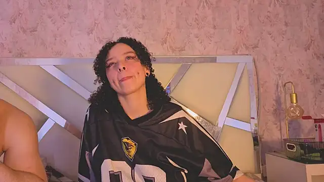 Benny_and_Mark's Live XXX Chat