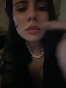 itstherealmina webcam show