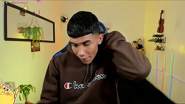 Damian_latinxxx's Webcam Show